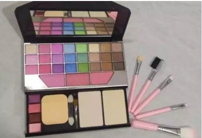 Classic Makeup Kits